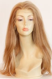 available for rent: sophisticated and charming blonde wig in human hair with lace front hair, very long